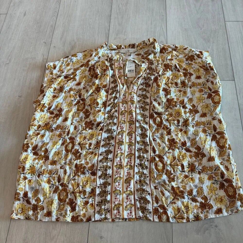 Loft Women's Floral Blouse Ruffle Short Sleeve Top Keyhole Tie size L